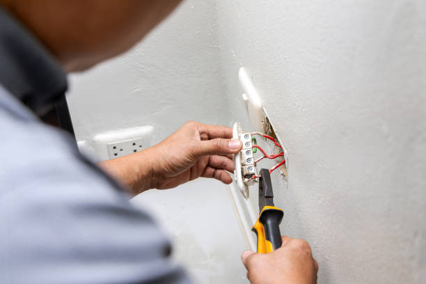 Best Ceiling Fan Installation Electrician  in Siler City, NC